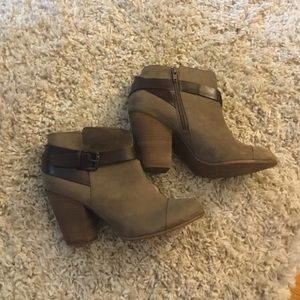 Carlos by Carlos Santana Booties